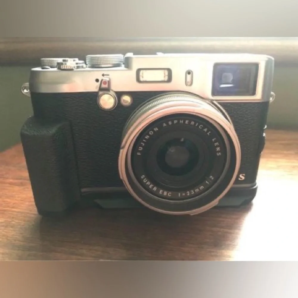Fujifilm X100S Camera